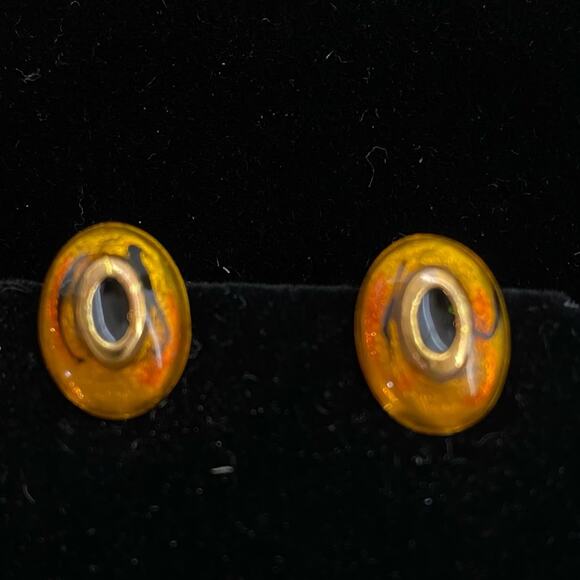 Vintage Earrings Raymond Russell Enamel Comfort clip - Picture 1 of 3